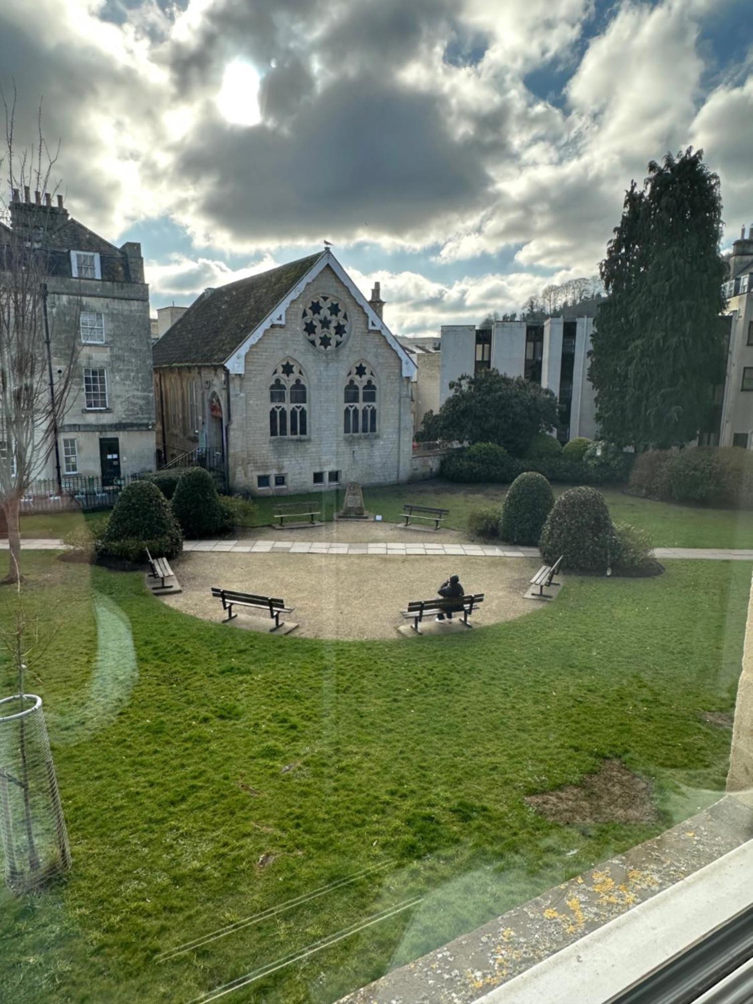 Contemporary Pied A Terre In The Heart Of Bathアパートメント エクステリア 写真
